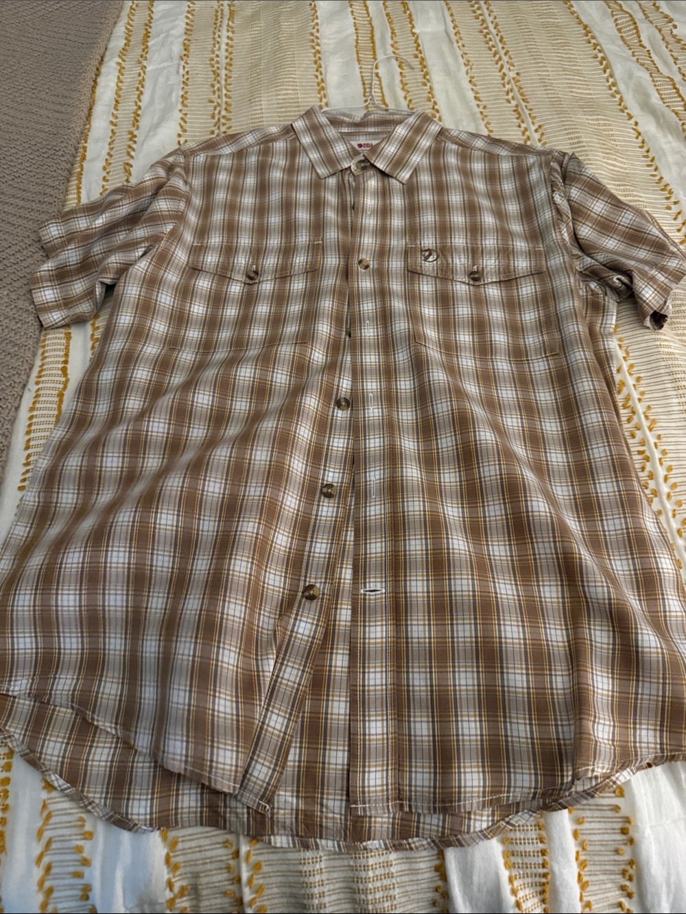 Fjallraven Men's Tan and Cream Plaid Short-Sleeve Button-Down Shirt
